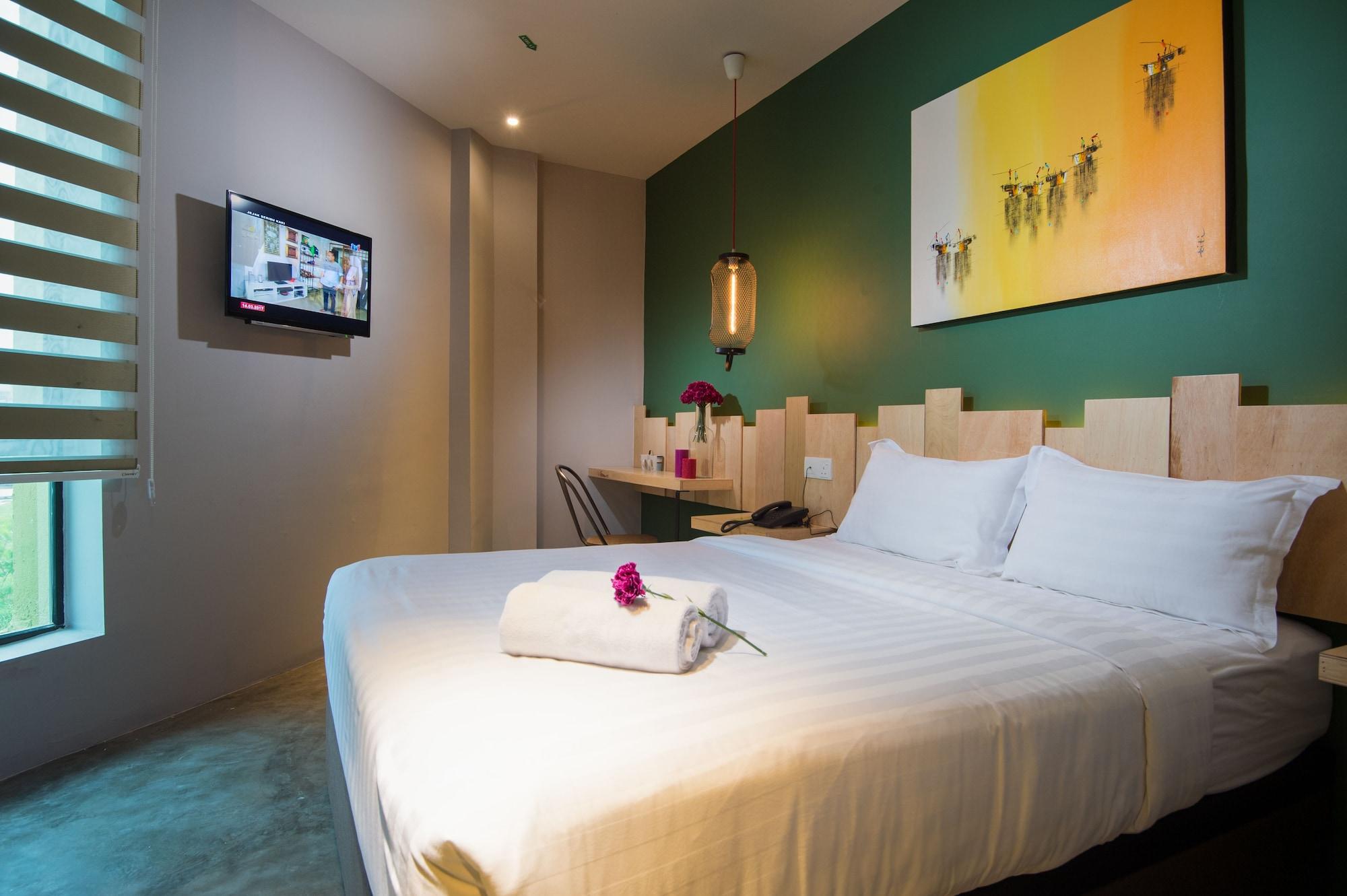 Finess Basic Hotel Malacca Esterno foto
