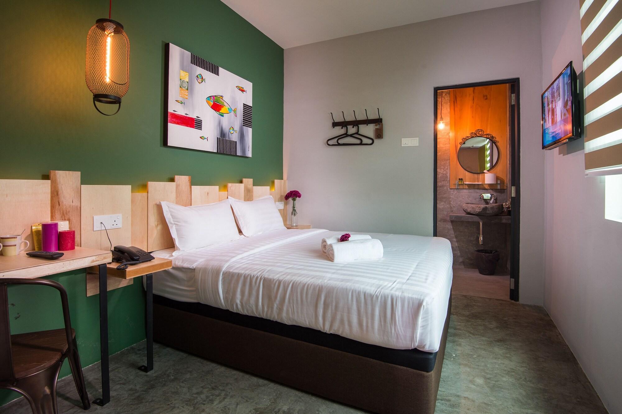Finess Basic Hotel Malacca Esterno foto