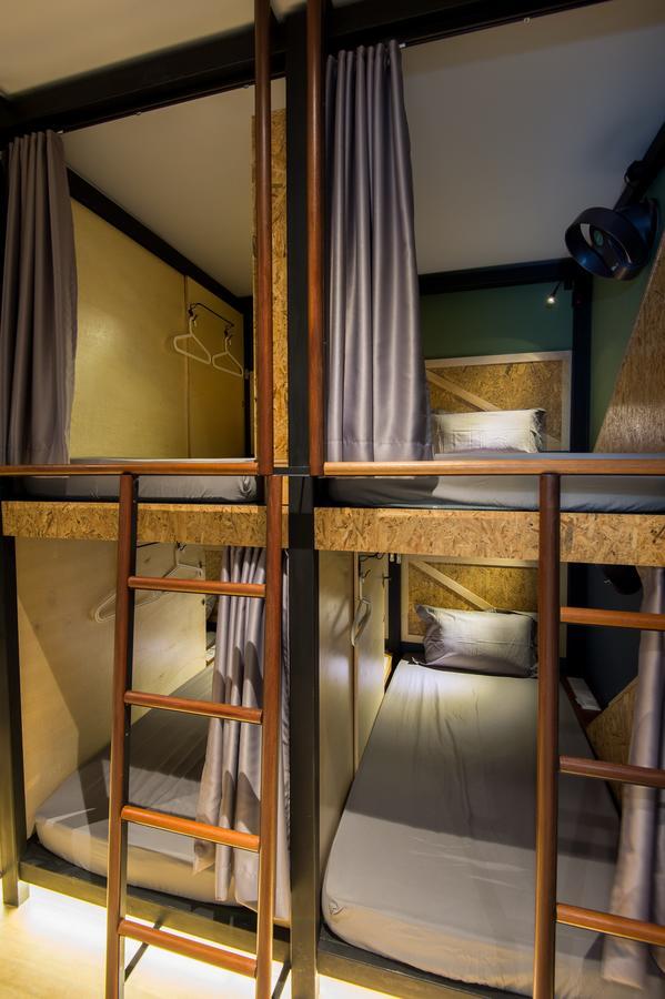 Finess Basic Hotel Malacca Esterno foto